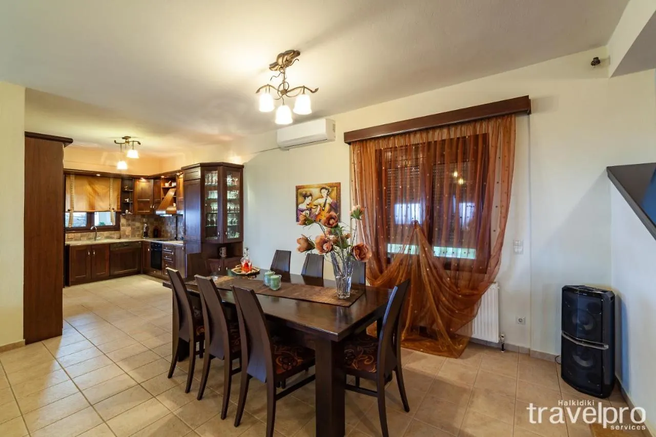 Billy Farmland By Travelpro Services- Nea Triglia Halkidiki